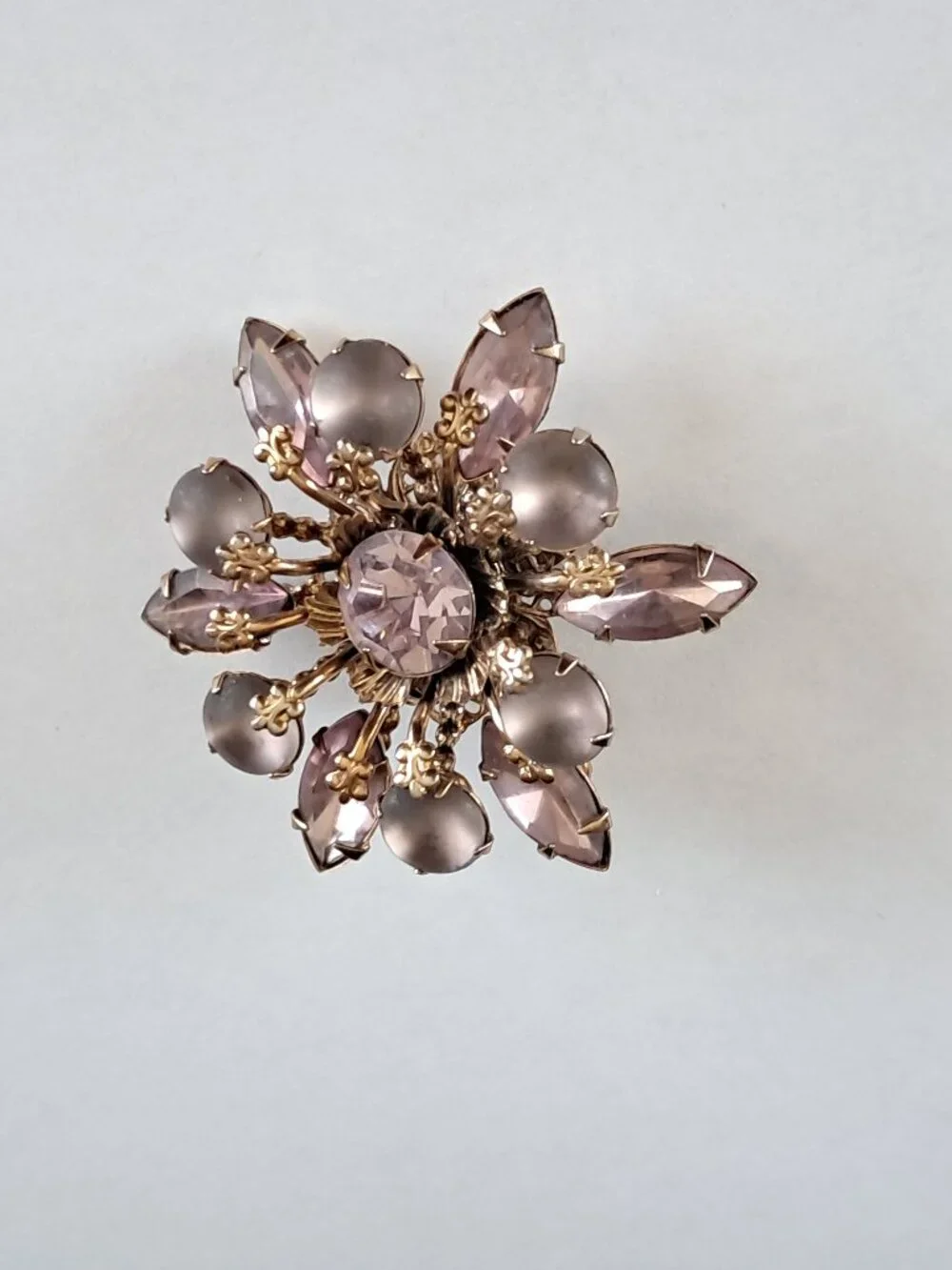 Vintage Retro Lavender Moonglow Glass Cabochons Gold Tone Brooch Navettes Estate